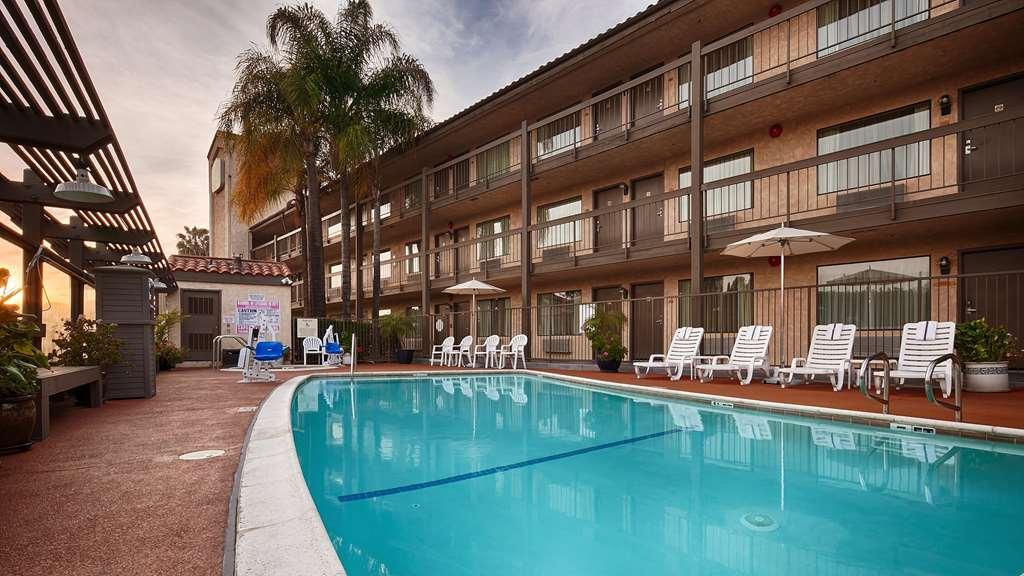 Western Executive Rowland Heights