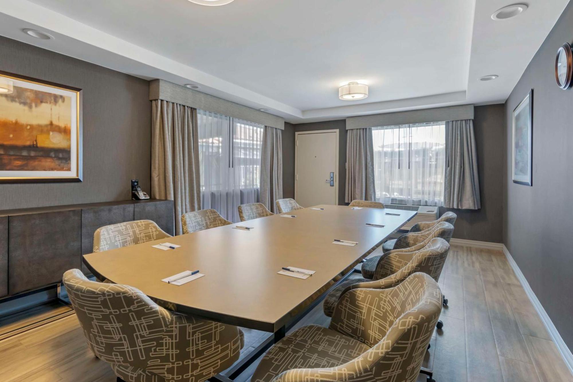 Western Executive Hotel
