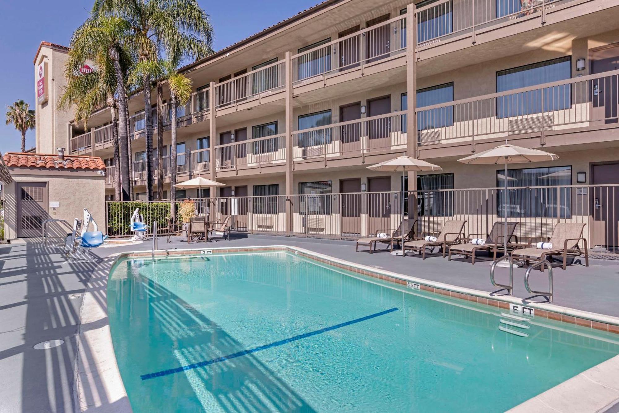 Hotel Western Executive 3*