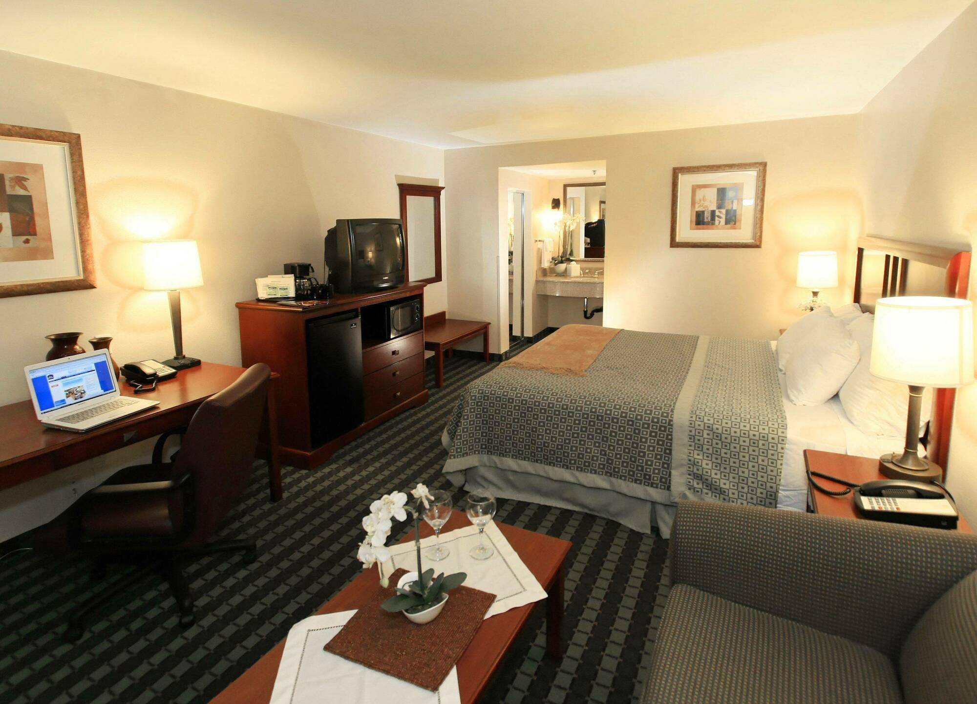 Hotel Western Executive